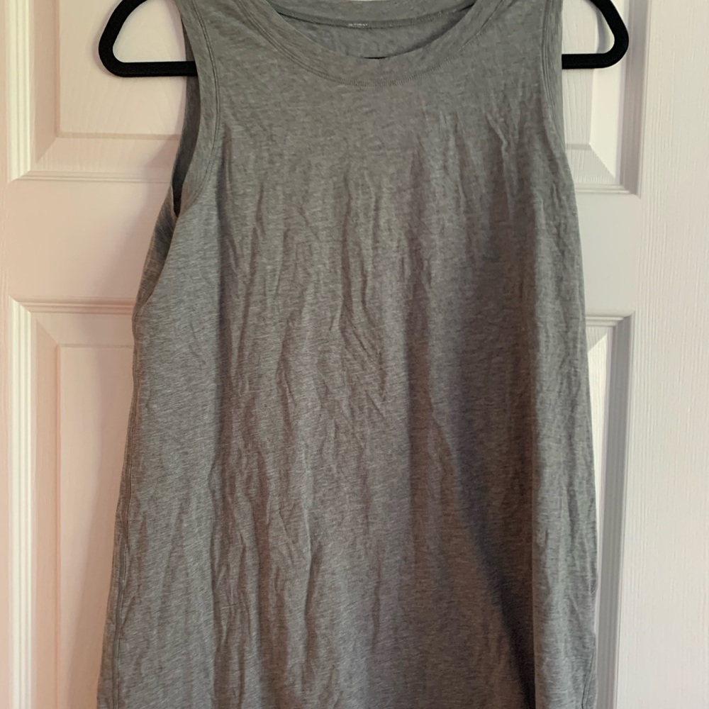 LULULEMON Muscle Shirt-Gray